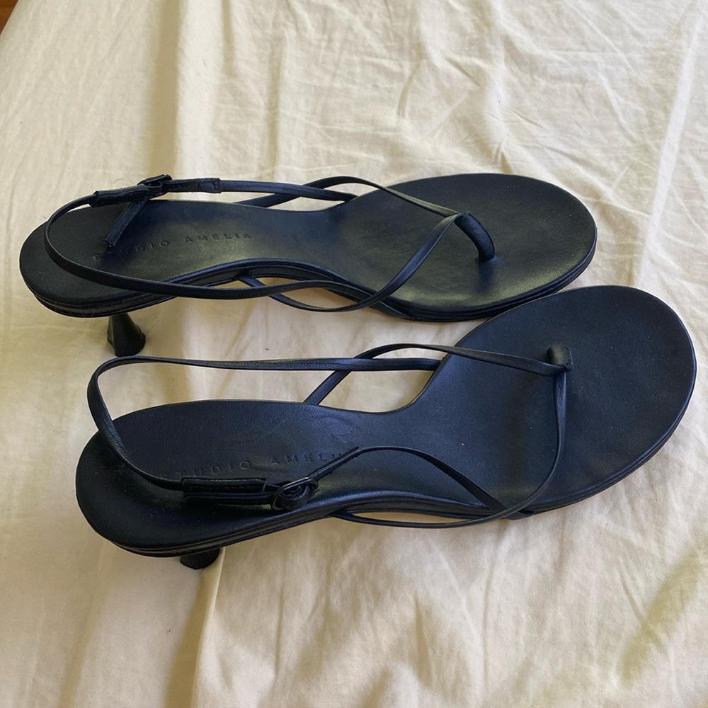 Studio Amelia heels